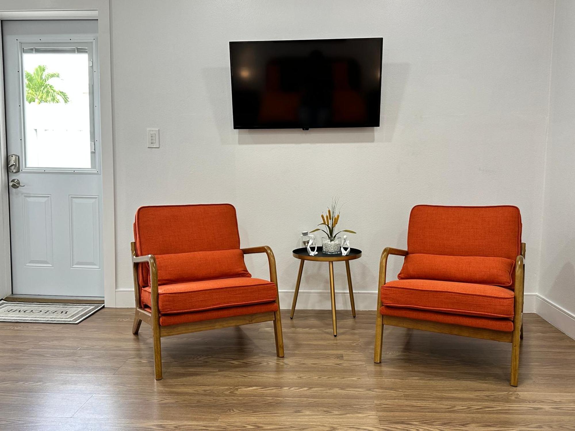 קייפ קורל Cozy And Centric Apartment מראה חיצוני תמונה